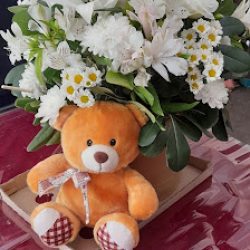 Flores Y Compañía